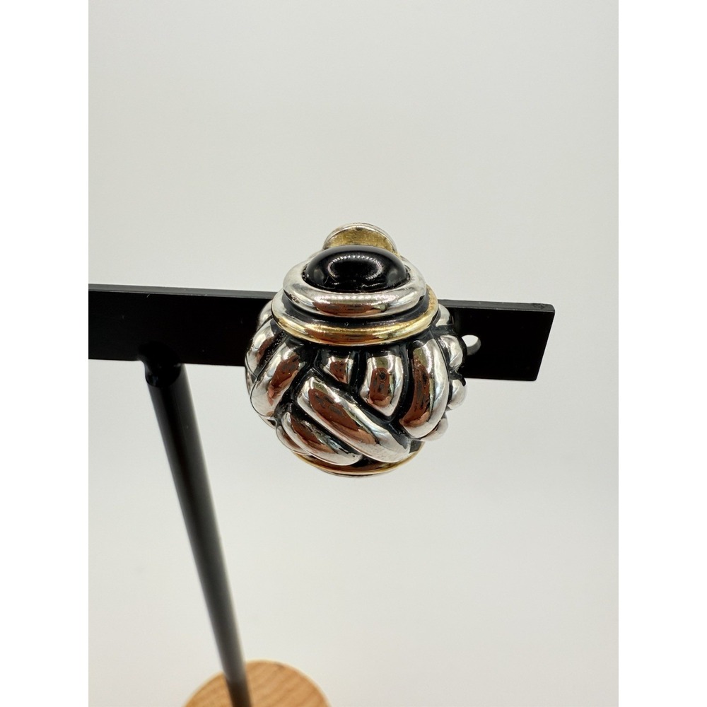 Vintage T*J High-End Black Cabochon Renaissance Revival Clip-on Earrings - Picture 3 of 6